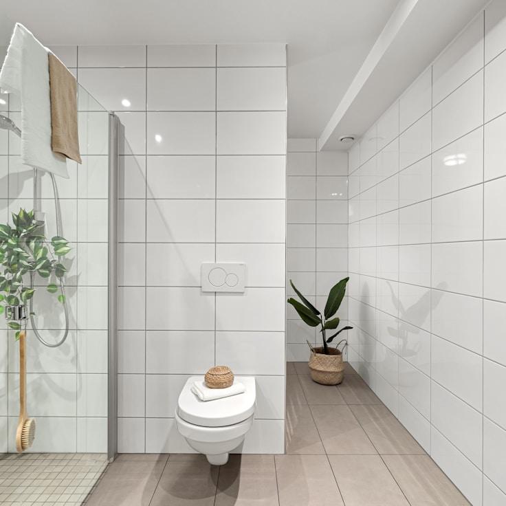 Contemporary kitchen plumbing systems